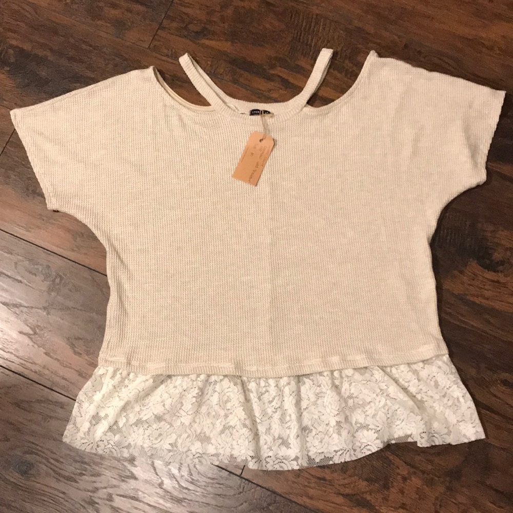 🛍SALE🛍 Sweet Claire cold shoulder top